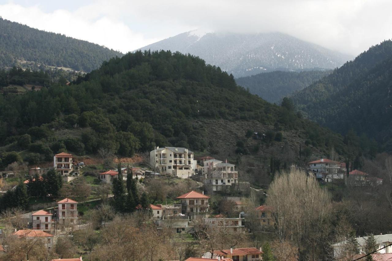 Amadriades Καλάβρυτα Δωμάτιο φωτογραφία